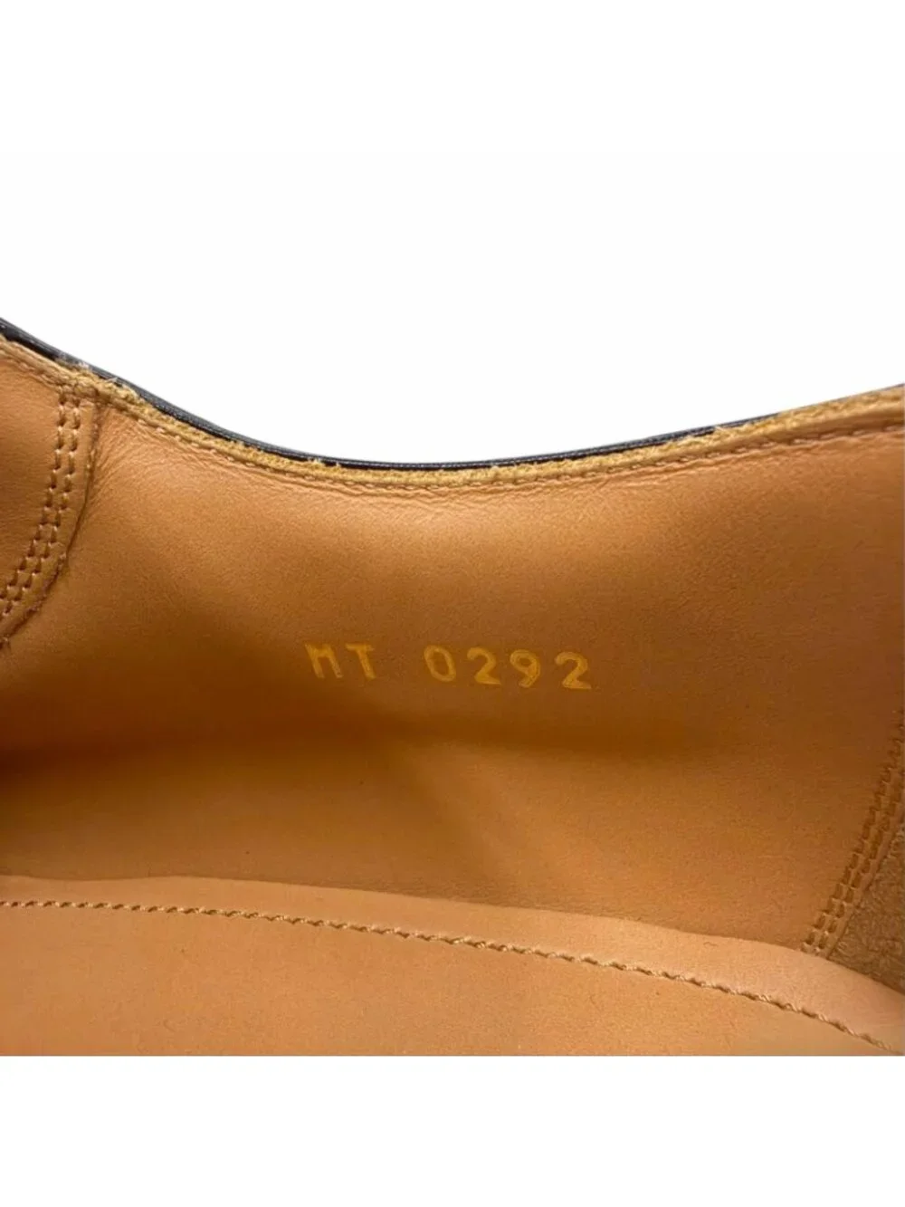 Louis Vuitton Kensington Derby Epi Plain Toe Lace-up Open Lacing Leather Shoes